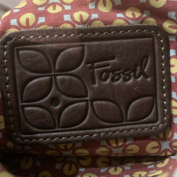 Fossil Pattern Print Crossbody - Picture 2 of 9